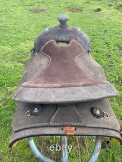 16 chocolate rough out Western training saddle NWOT