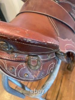16 hornless Australian saddle withWestern matching leather cinch