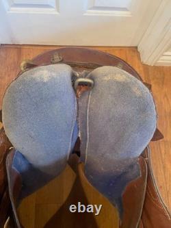 16 hornless Australian saddle withWestern matching leather cinch
