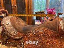 16 in Dale Chavez Western Show Saddle