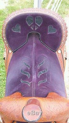 16 inch Tammy Fischer Treeless Barrel Saddle