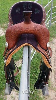 16 inch Tammy Fischer Treeless Barrel Saddle