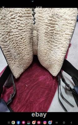 16 inch black western saddle used in good condition didn't fit my horse