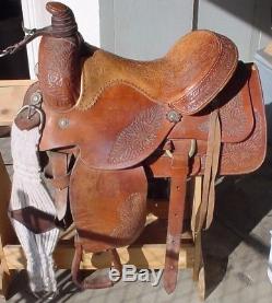 16 inch roping saddle with padded seat