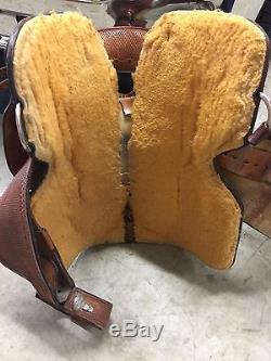16 inch used Dale Chavez Western Show Saddle