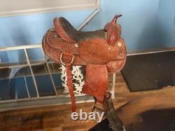 16 inch western trail riding saddle