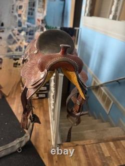 16 inch western trail riding saddle