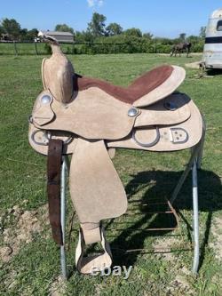 16 light rough out Western training saddle withsuede seat NWOT