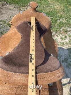 16 rough out Western training saddle withsuede seat NWOT