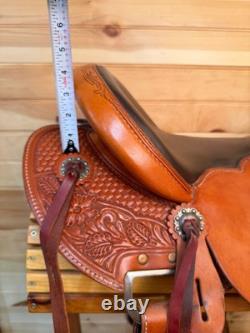 17.5 McCall Wade Trail Western Ranch Saddle Model 190 611