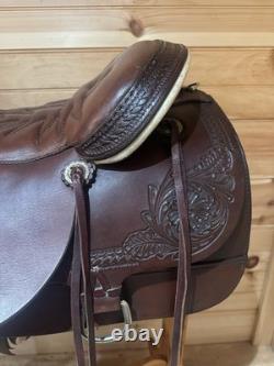 17.5 Tucker Ranch Hand Western Trail Saddle Model 250 (Wide)