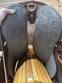 17.5 Tucker River Plantation Endurance Trail Saddle Model 136