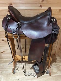 17.5 Tucker Saddlery Gen II Competitor Endurance Western Trail Saddle Model 151