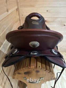 17.5 Tucker Saddlery Gen II Competitor Endurance Western Trail Saddle Model 151