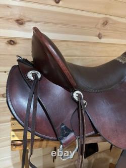 17.5 Tucker Saddlery Gen II Competitor Endurance Western Trail Saddle Model 151