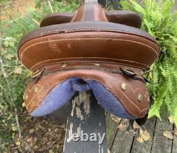 17 Australian Genuine Brown Leather Stock Saddle WithBrass Accents-VGC