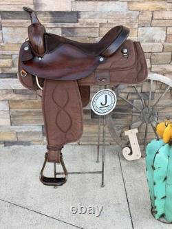 17 Big Horn #176, Light Weight Western Trail Horse Saddle, Clean