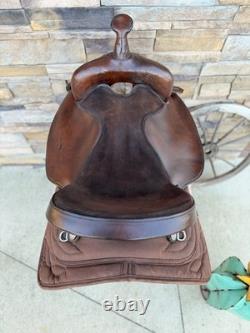 17 Big Horn #176, Light Weight Western Trail Horse Saddle, Clean