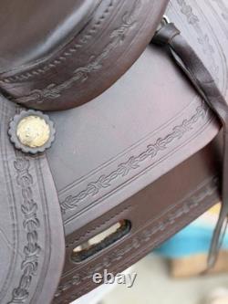 17 Big Horn Flexible Western Trail Horse Saddle- Clean