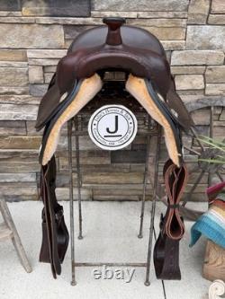 17 Big Horn Flexible Western Trail Horse Saddle- Clean