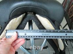17'' Black Wintec Western trail saddle regular QH BARS w 34''Neoprene cinch USA