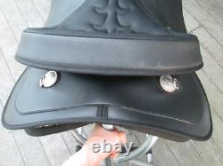 17'' Black Wintec Western trail saddle regular QH BARS w 34''Neoprene cinch USA