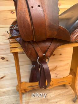 17 Brenneman's Gaited Western Trail Saddle 080754