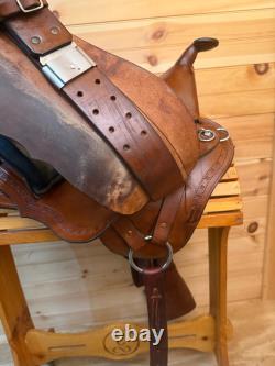 17 Brenneman's Gaited Western Trail Saddle 080754