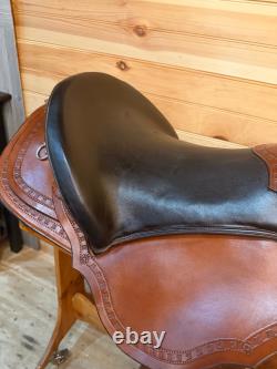 17 Brenneman's Gaited Western Trail Saddle 080754