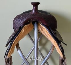 17 Circle Y Classic SOFTEE Trail / Ranch Riding / Western Dressage SaddleWIDE