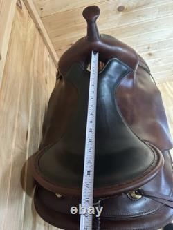 17 Circle Y Flex-Lite Round Skirt Western Trail Saddle Model 2374