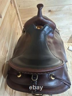 17 Circle Y Flex-Lite Round Skirt Western Trail Saddle Model 2374