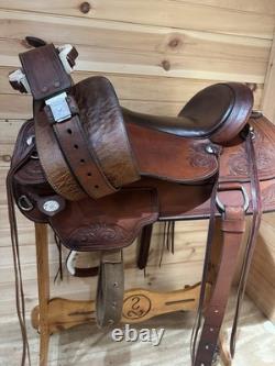 17 Circle Y Flex2 Cactus Flower Western Trail Saddle Model 1659