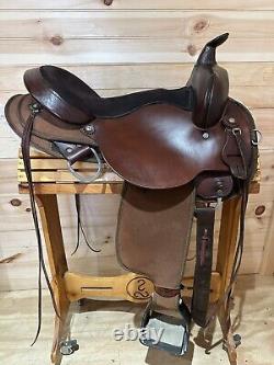 17 Circle Y High Horse El Campo Gaited Western Trail Saddle Model 6970