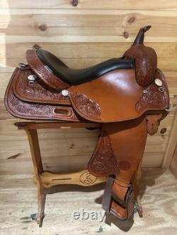 17 Circle Y High Horse Houston Western Trail Saddle Model 2610