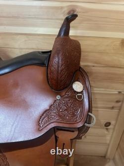17 Circle Y High Horse Houston Western Trail Saddle Model 2610