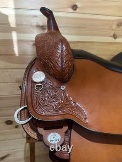 17 Circle Y High Horse Houston Western Trail Saddle Model 2610