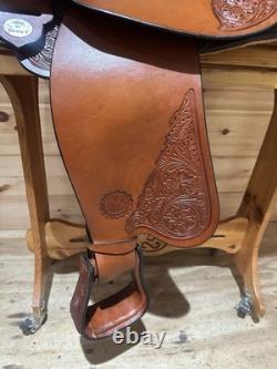 17 Circle Y High Horse Houston Western Trail Saddle Model 2610