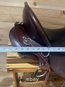 17 Circle Y High Horse Little River Round Skirt Western Trail Saddle Model 6863