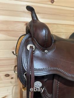 17 Circle Y Omaha Flex-Lite Round Skirt Western Trail Saddle Model 1554