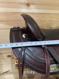 17 Circle Y Omaha Flex-Lite Round Skirt Western Trail Saddle Model 1554
