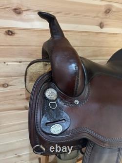 17 Circle Y Topeka Flex-Lite Western Trail Saddle Model 1551