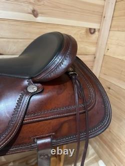 17 Circle Y Topeka Flex-Lite Western Trail Saddle Model 1551