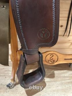 17 Circle Y Topeka Flex-Lite Western Trail Saddle Model 1551