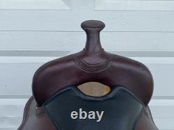 17 Circle Y ULTIMATE TrailRanch Show Saddle2023 ModelSOFTE LeatherLIGHT USE