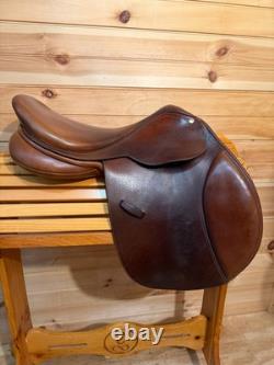 17 Collegiate Convertible Saddle- Easy Change Gullet