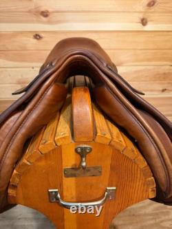 17 Collegiate Convertible Saddle- Easy Change Gullet