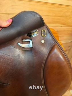 17 Collegiate Convertible Saddle- Easy Change Gullet