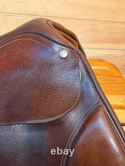 17 Collegiate Convertible Saddle- Easy Change Gullet