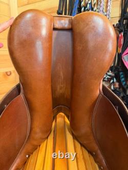 17 Collegiate Convertible Saddle- Easy Change Gullet